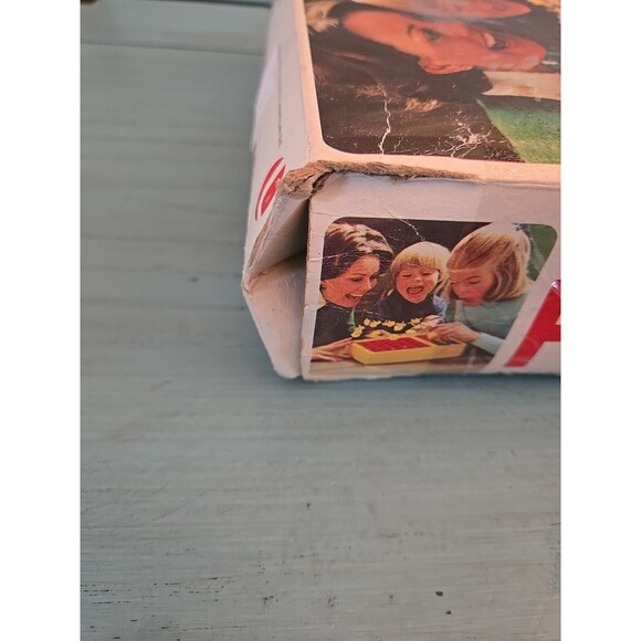 Vintage 1975 Lakeside’s Perfection Game #8370 Ages 5+ Vtg 70s Nostalgia Anxiety - Picture 8 of 12